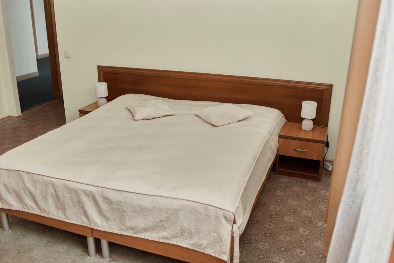 Karpaty Viking Motel Nizhneye Sinevidnoye Luaran gambar