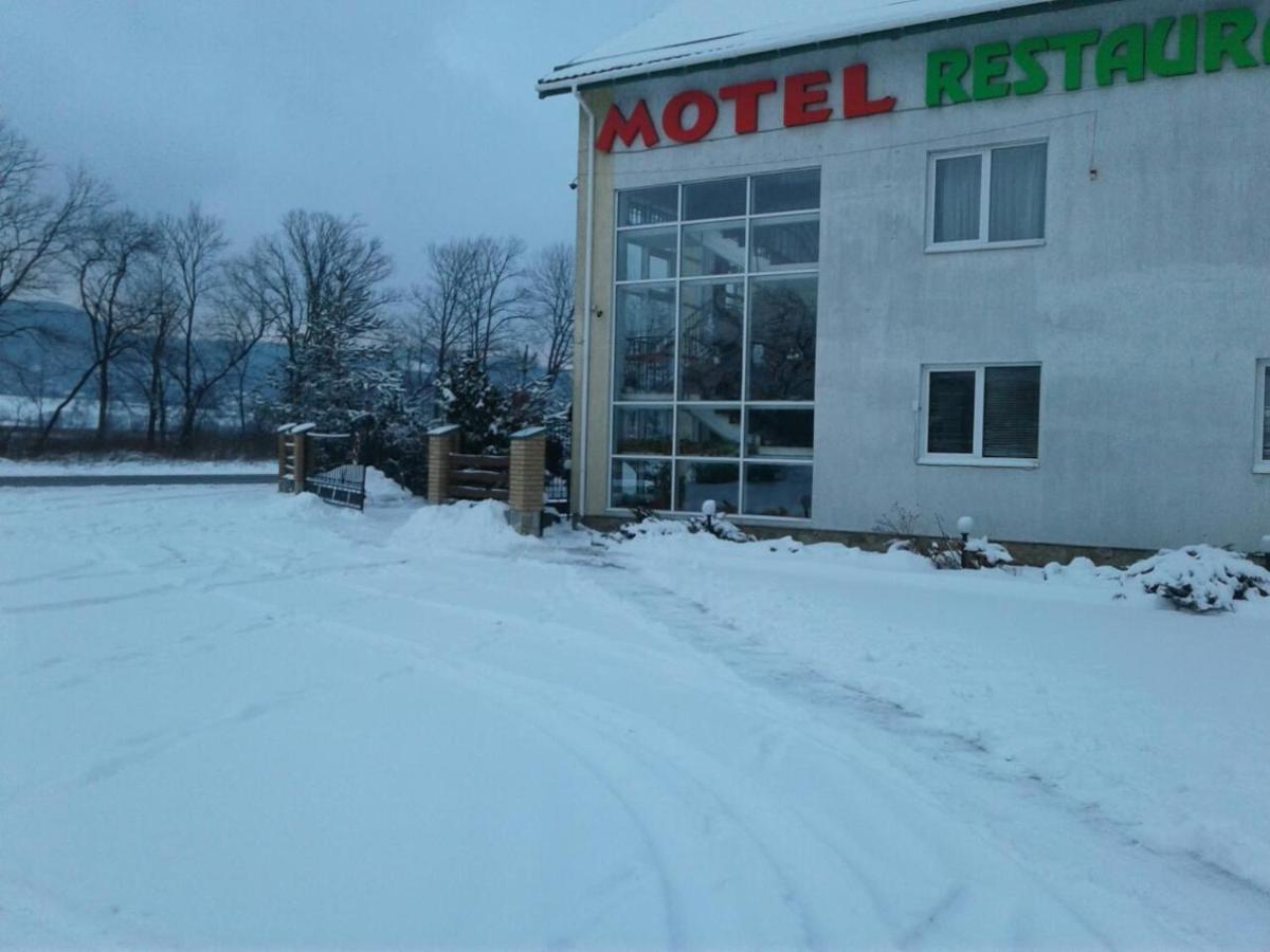 Karpaty Viking Motel Nizhneye Sinevidnoye Luaran gambar